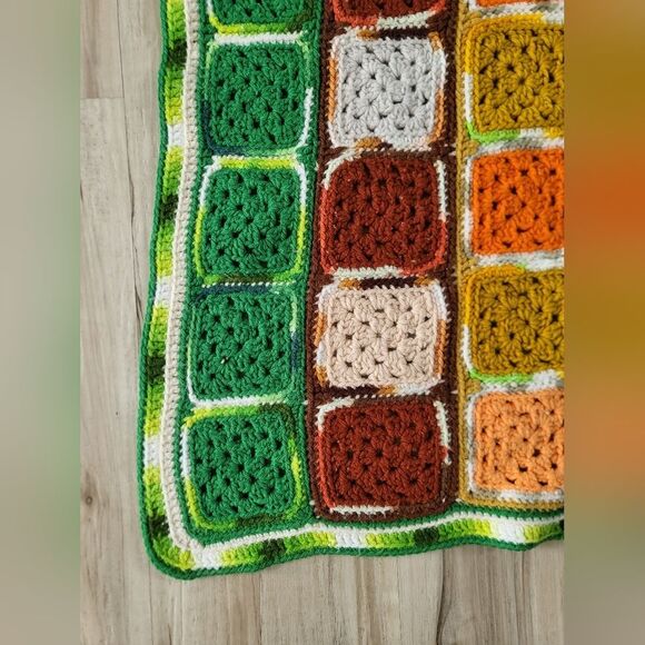 Vintage Afghan Granny Square Psychedelic Multicolored Blanket Throw 66 x 29 - Picture 7 of 11